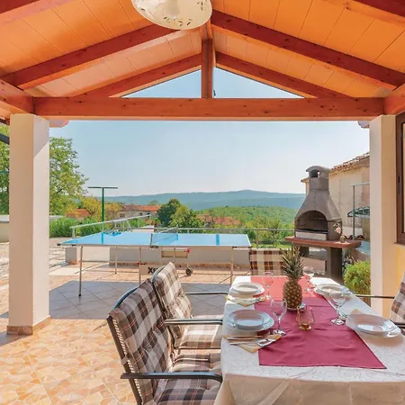 Beautiful Home In Topid *